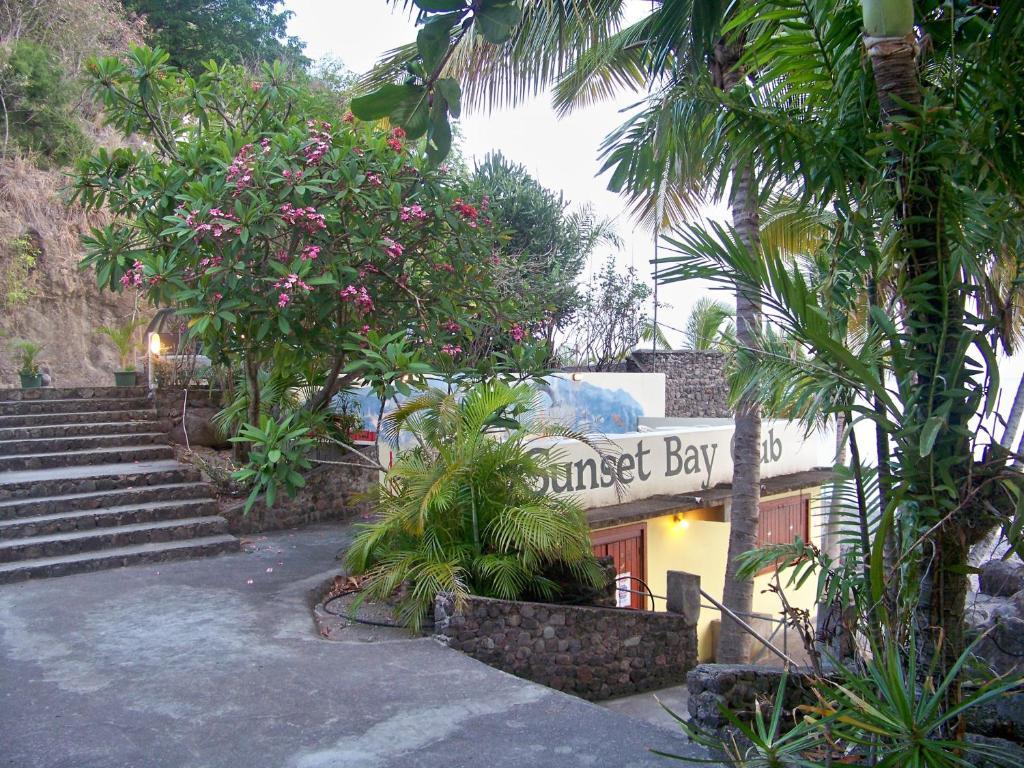 Sunset Bay Club & Seaside Dive Resort Salisbury Exterior photo